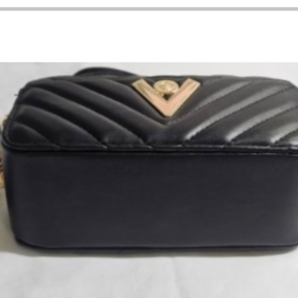 Handbag - Picture 2 of 3